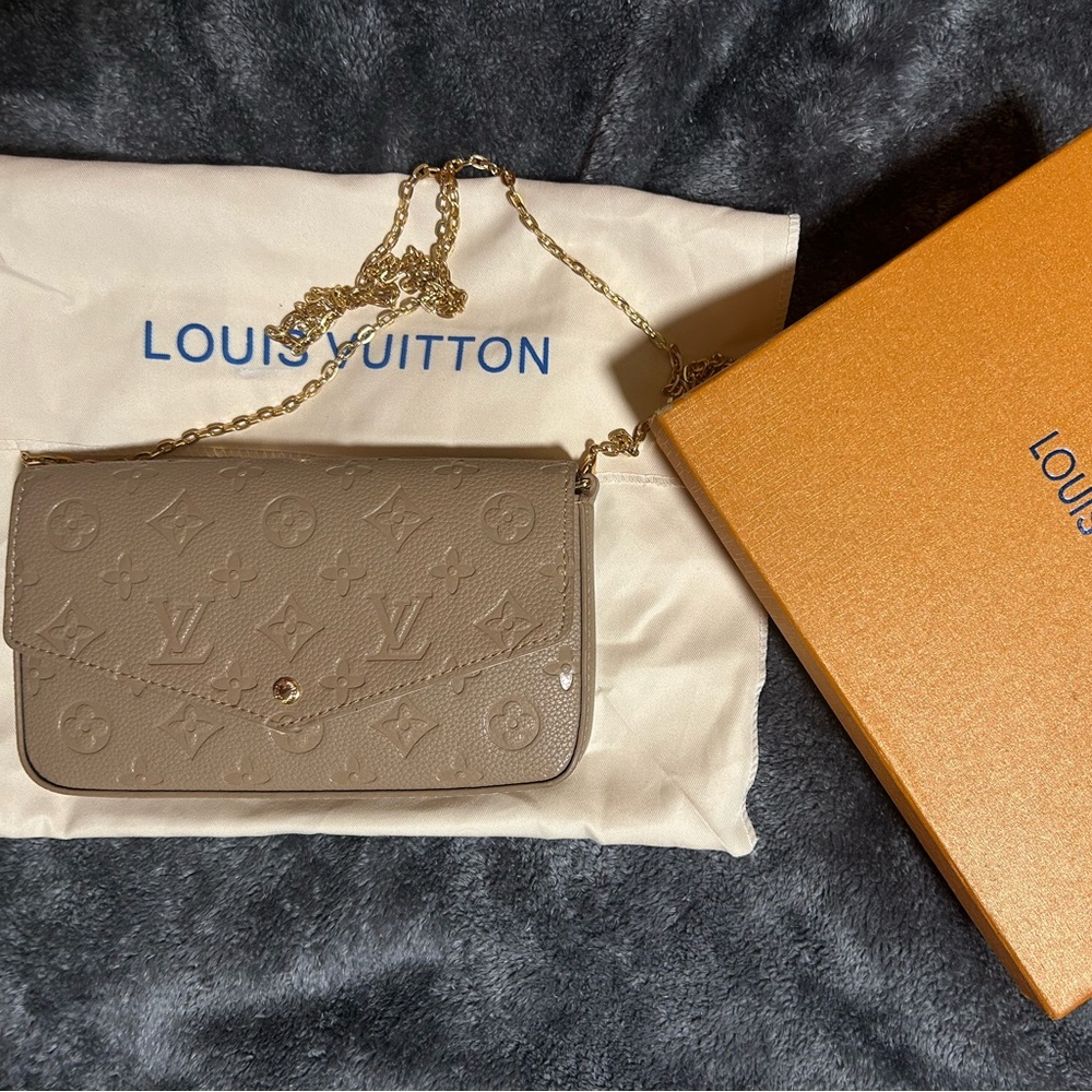 NEW Louis Vuitton bag